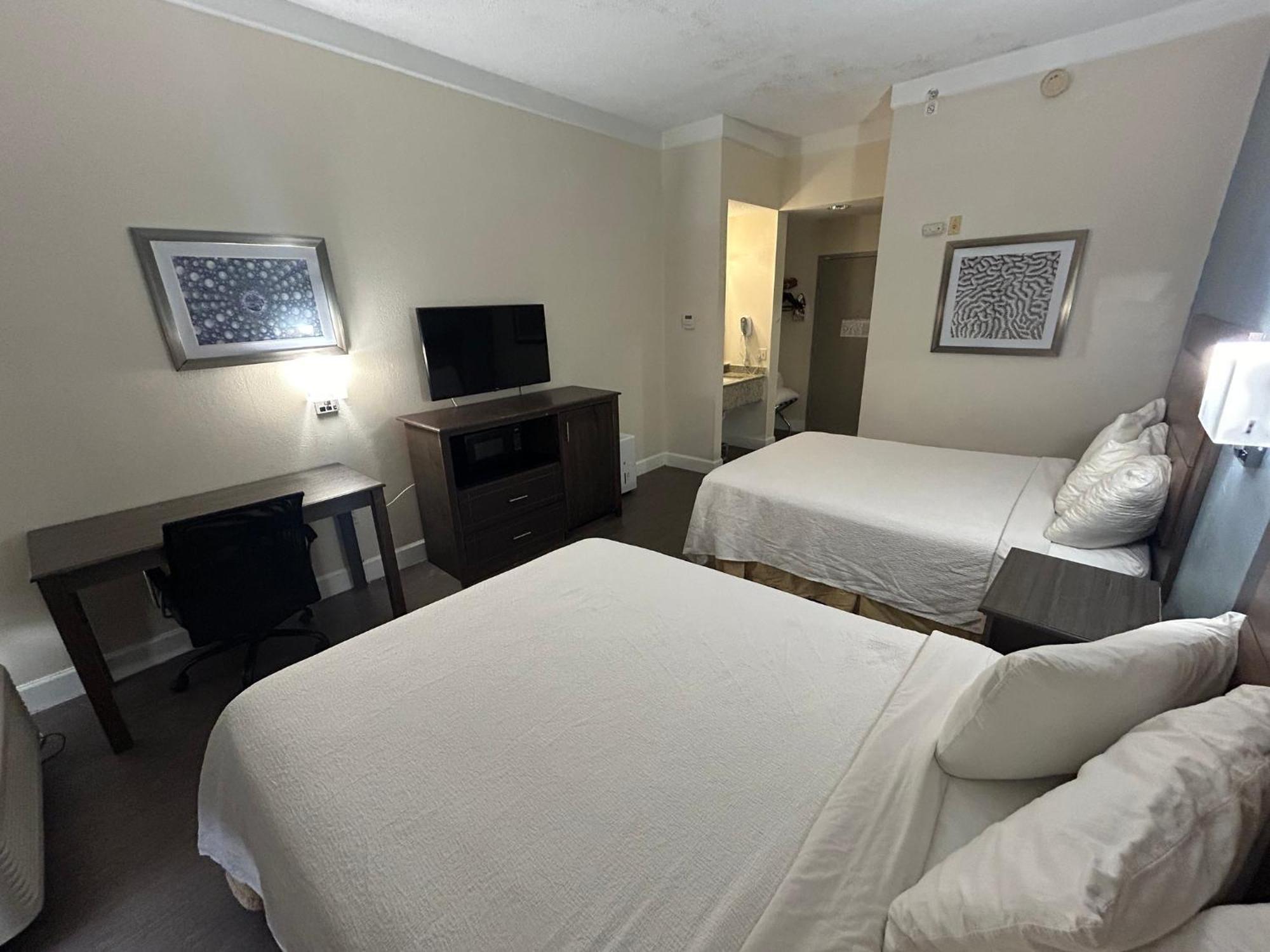 Airport Inn Форт Майерс Екстериор снимка