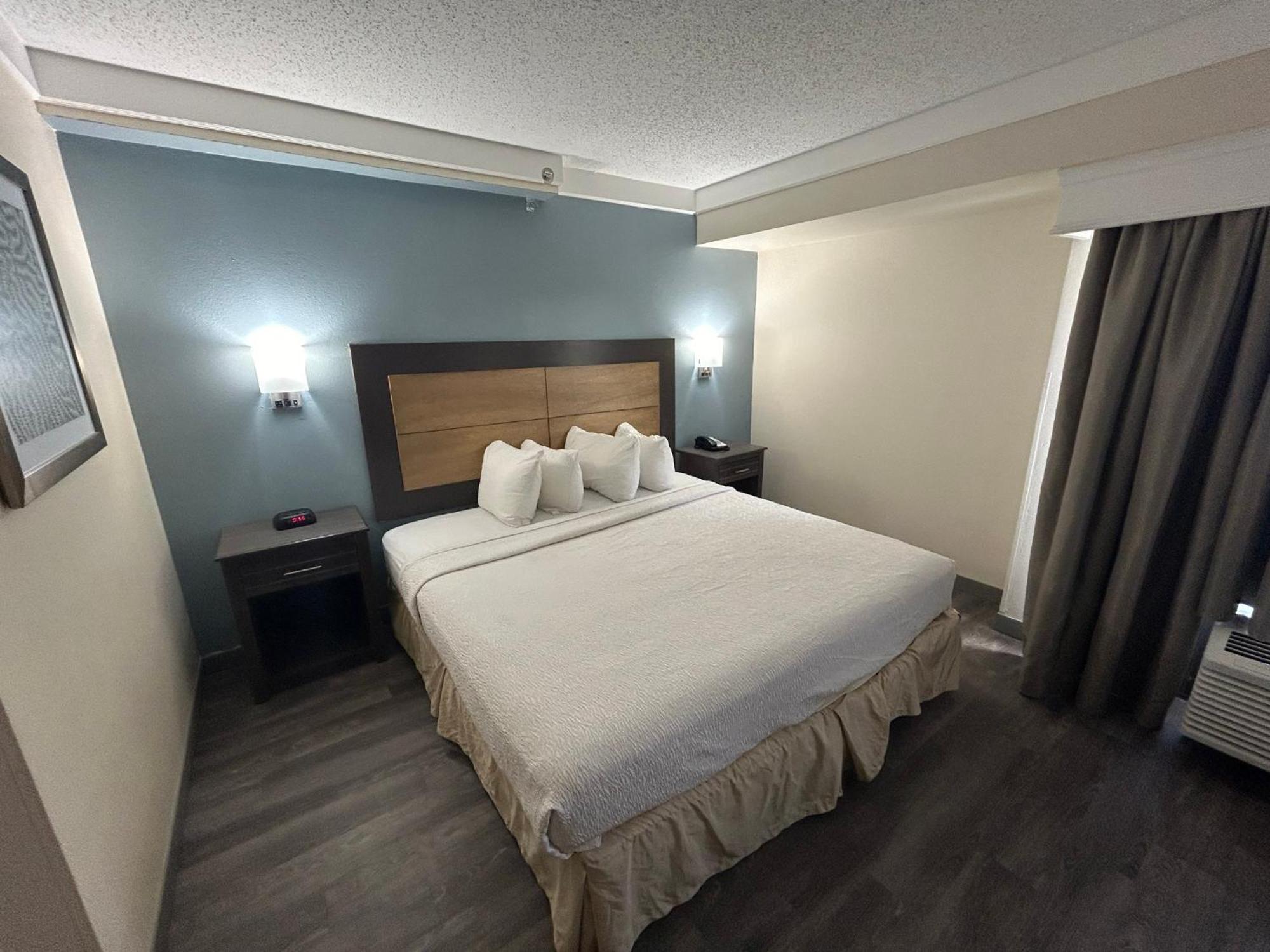 Airport Inn Форт Майерс Екстериор снимка