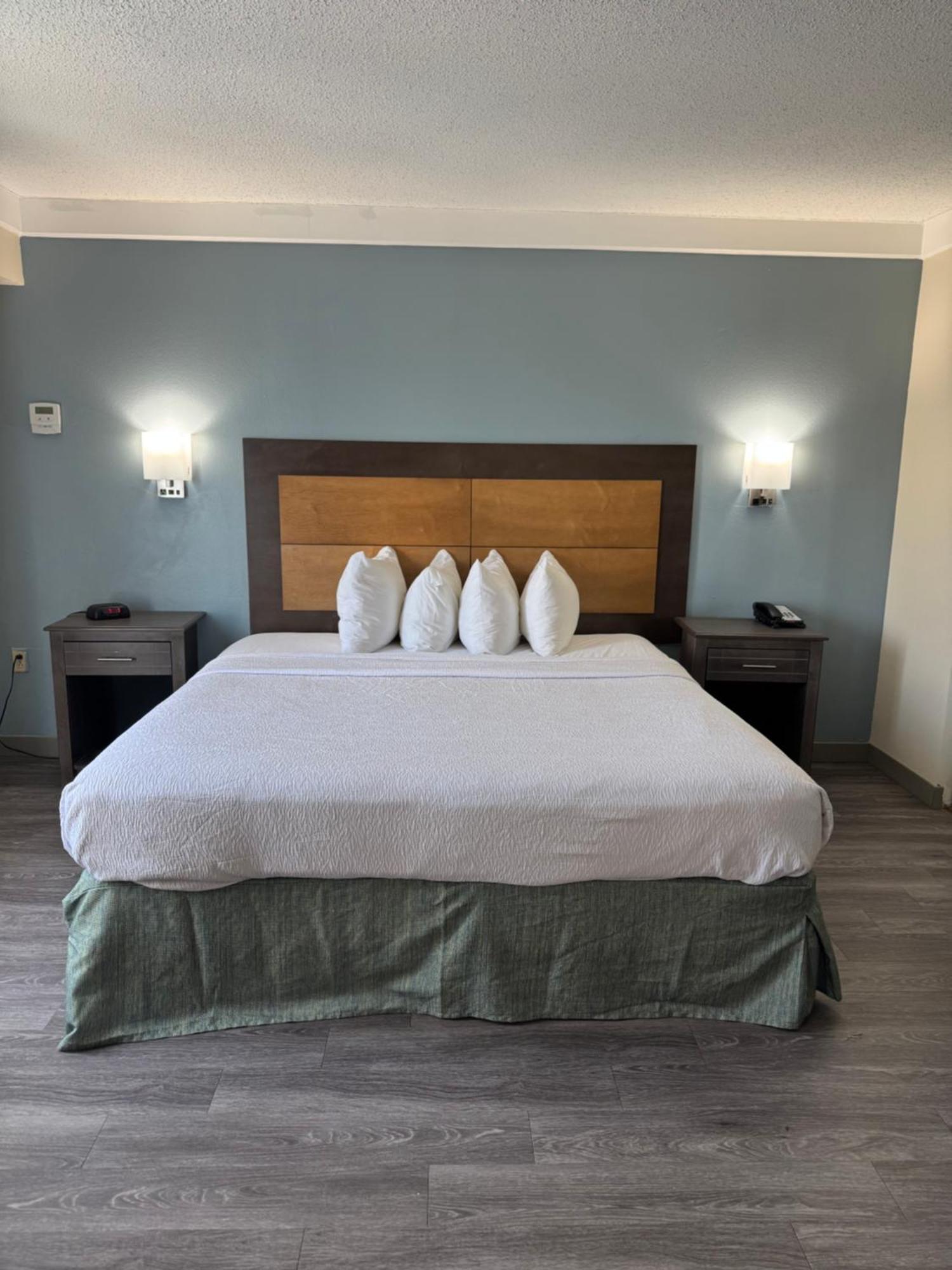 Airport Inn Форт Майерс Екстериор снимка